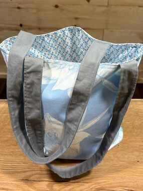 Floral Cotton Tote Bag in Light Blue and Gray